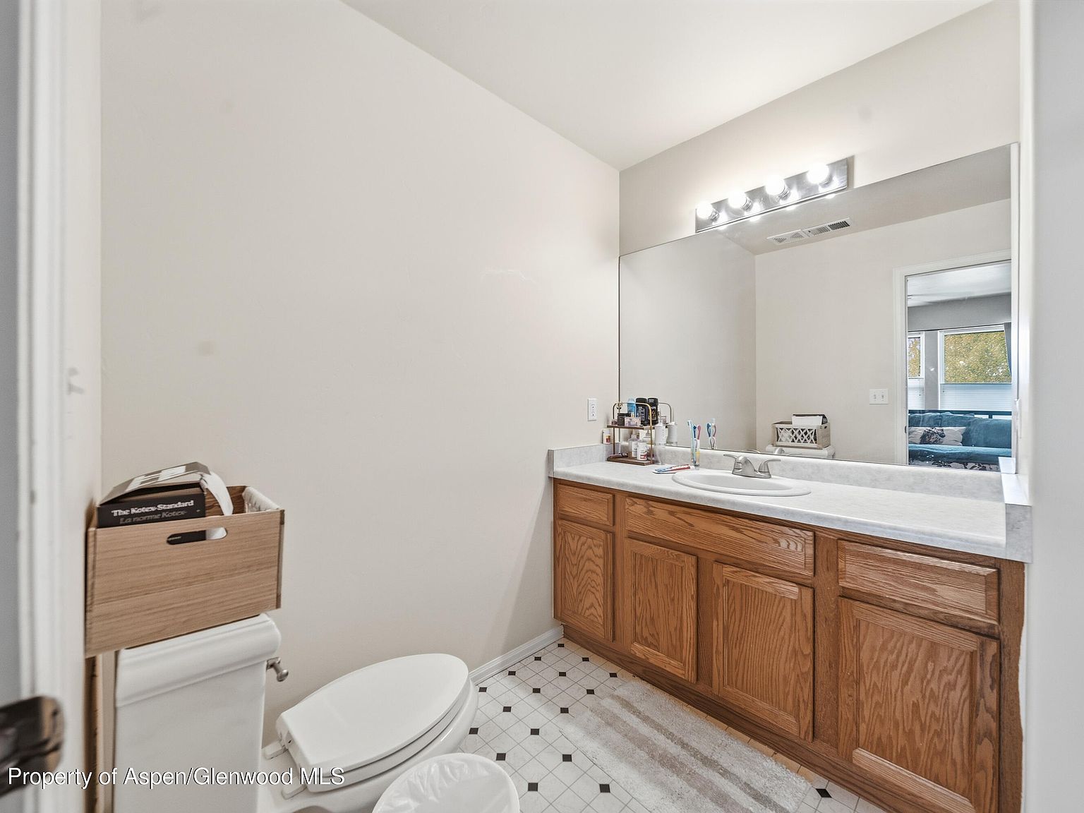 2617 Cheyenne Court — interior